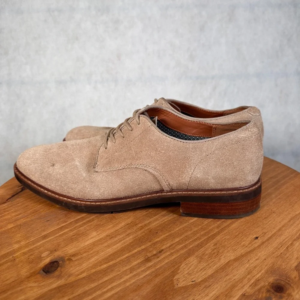 Vince Camuto Derby Shoes Mens 11 Tan Suede Good Lace Up Business Casual Classic